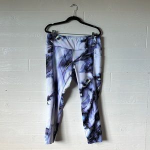 👠 Avia colorful white base yoga pants size XL